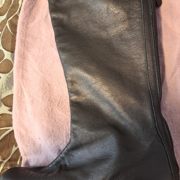 GOLDENBLEU blk smooth Italian leather crikled over knee boots - Picture 5 of 16